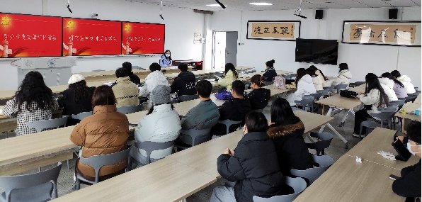 为进一步提升基层党组织的凝聚力和战斗